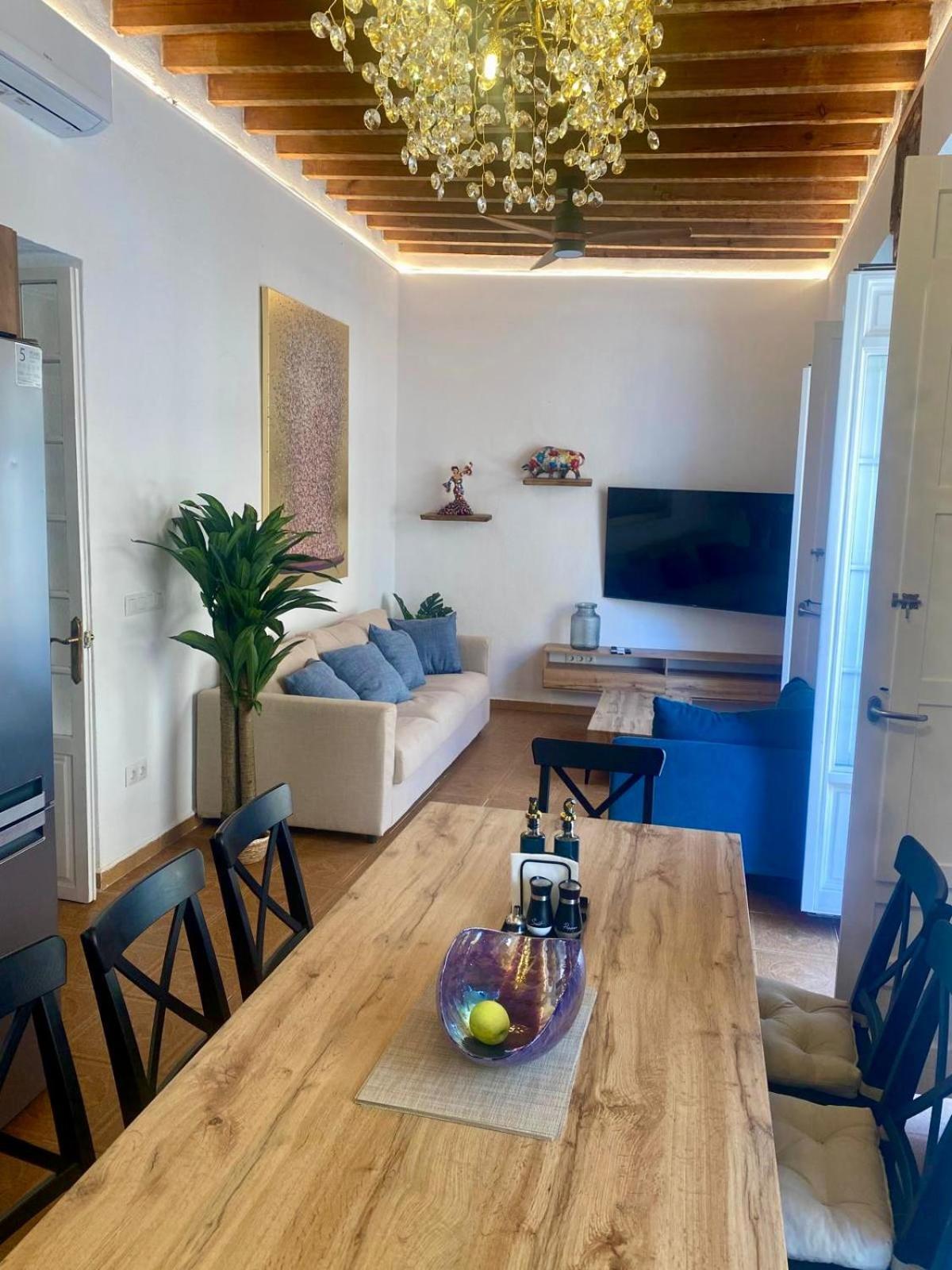 Appartement Casa Naty, Espacioso Renovado En El Centro De *